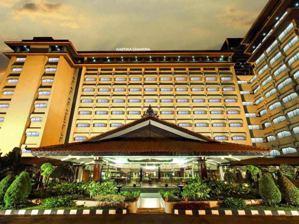 Kartika Chandra Hotel Jakarta Eksteriør bilde