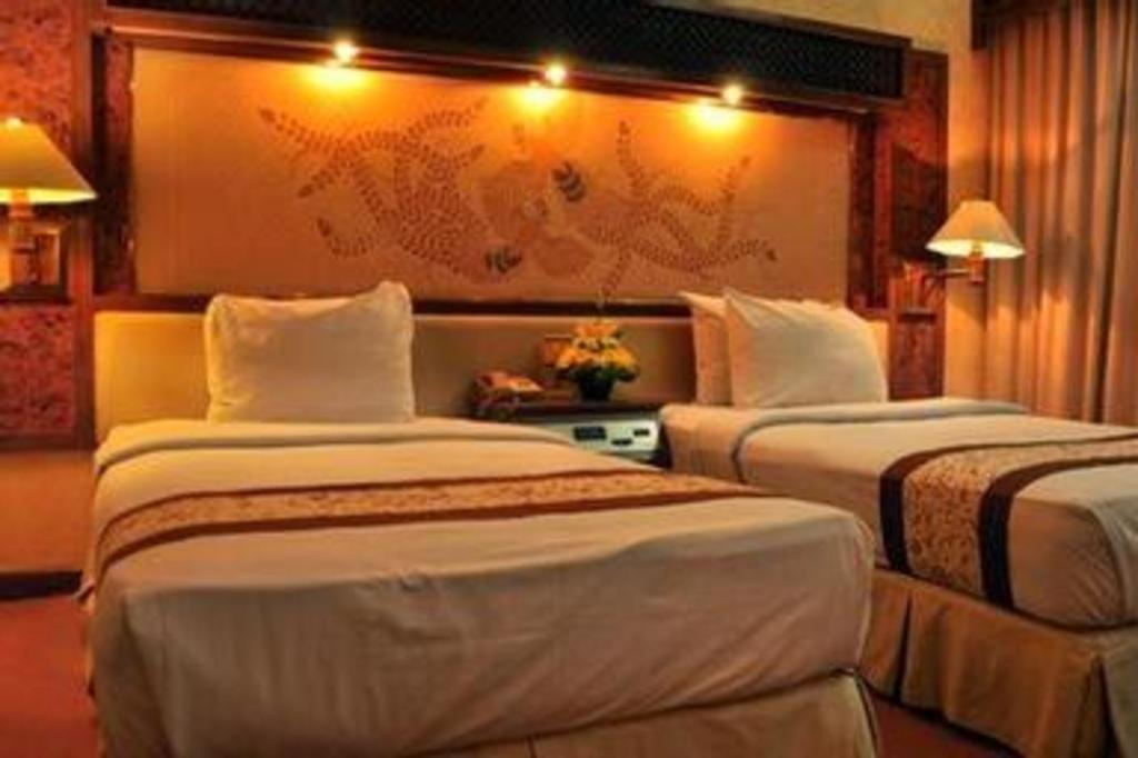 Kartika Chandra Hotel Jakarta Eksteriør bilde