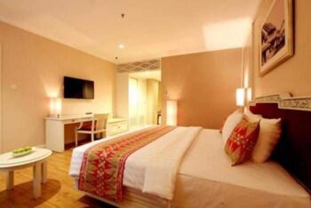 Kartika Chandra Hotel Jakarta Eksteriør bilde