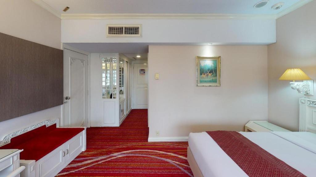 Kartika Chandra Hotel Jakarta Eksteriør bilde