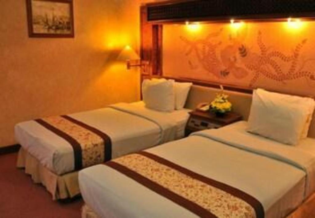 Kartika Chandra Hotel Jakarta Eksteriør bilde