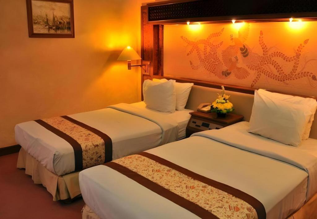 Kartika Chandra Hotel Jakarta Eksteriør bilde