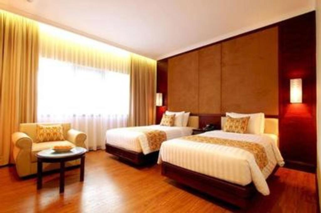 Kartika Chandra Hotel Jakarta Eksteriør bilde
